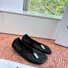P🌾 G077Maison Margiela* 马吉拉𝟐𝟔𝐀𝐖新品MM6方头芭蕾鞋|极简主义的柔焦叙事作 P🌾 G077Maison Margiela* 马吉拉𝟐𝟔𝐀𝐖新品MM6方头芭蕾鞋|极简主义的柔焦叙事作