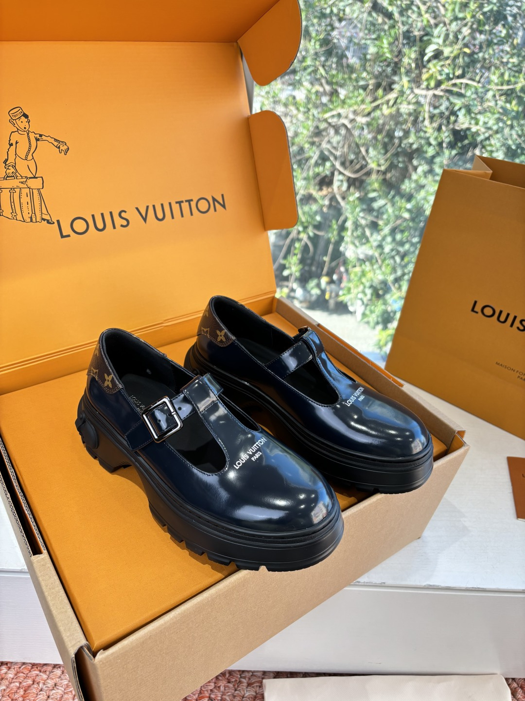 G049顶级版本Louis Vuitto路易斯威登LV驴牌你的LV穿搭今日分享 Louis Vuitton 老花厚底玛丽