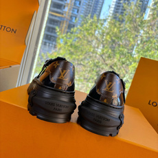 G049顶级版本Louis Vuitto路易斯威登LV驴牌你的LV穿搭今日分享 Louis Vuitton 老花厚底玛丽 G049顶级版本Louis Vuitto路易斯威登LV驴牌你的LV穿搭今日分享 Louis Vuitton 老花厚底玛丽