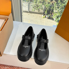 G049顶级版本Louis Vuitto路易斯威登LV驴牌你的LV穿搭今日分享 Louis Vuitton 老花厚底玛丽 G049顶级版本Louis Vuitto路易斯威登LV驴牌你的LV穿搭今日分享 Louis Vuitton 老花厚底玛丽
