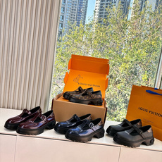 G049顶级版本Louis Vuitto路易斯威登LV驴牌你的LV穿搭今日分享 Louis Vuitton 老花厚底玛丽 G049顶级版本Louis Vuitto路易斯威登LV驴牌你的LV穿搭今日分享 Louis Vuitton 老花厚底玛丽