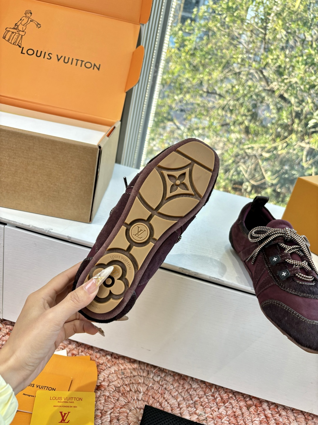 🌾G000所见即所得2026年春夏秀场上推出的 LV Footprint Soccer 芭蕾运动鞋是 P