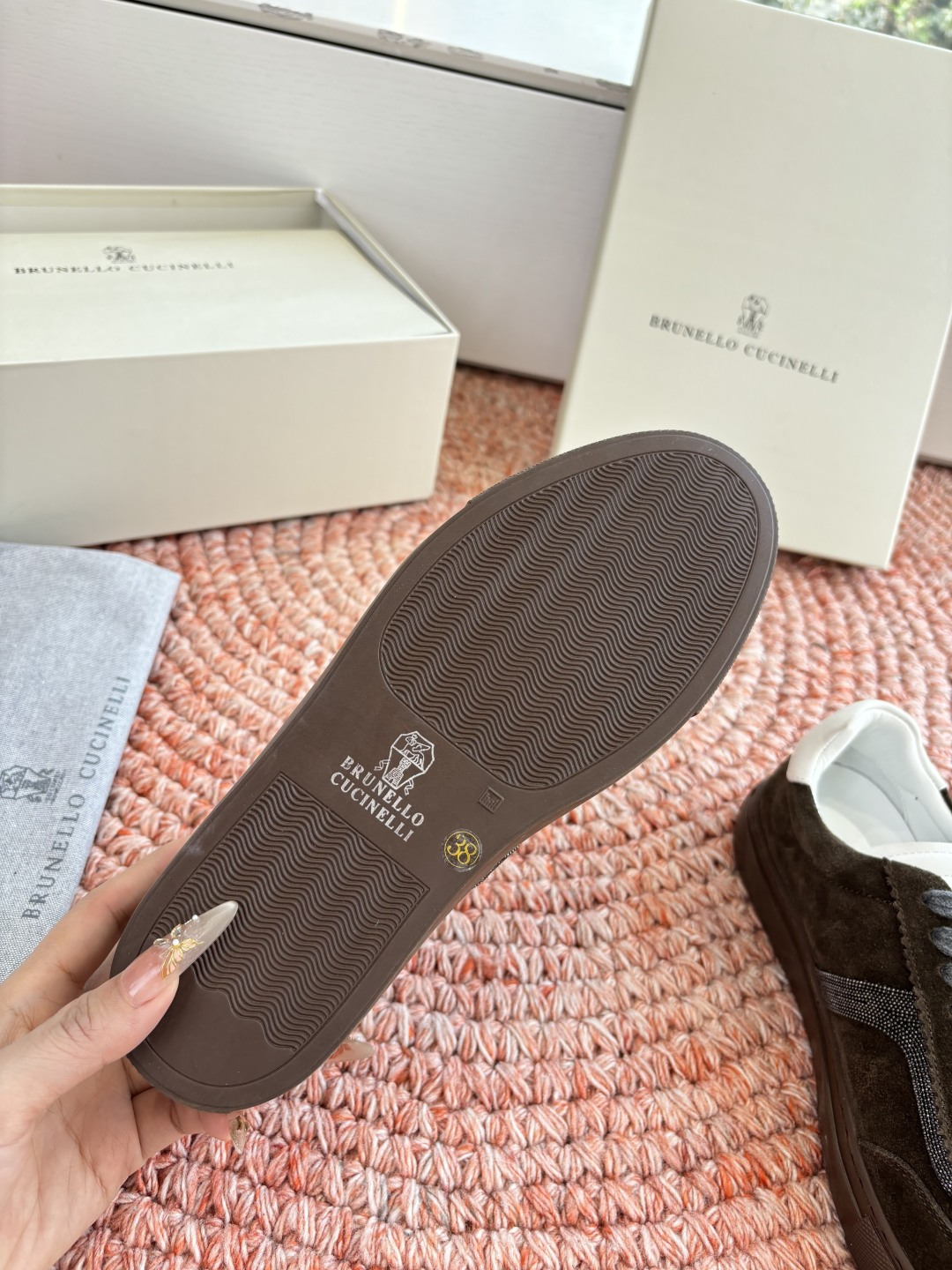 G909所见即所得bc代购级女鞋brunell* cucinell*运动板鞋麂皮新款真的一眼爱上德训鞋体闲鞋上脚超级舒服 G909所见即所得bc代购级女鞋brunell* cucinell*运动板鞋麂皮新款真的一眼爱上德训鞋体闲鞋上脚超级舒服
