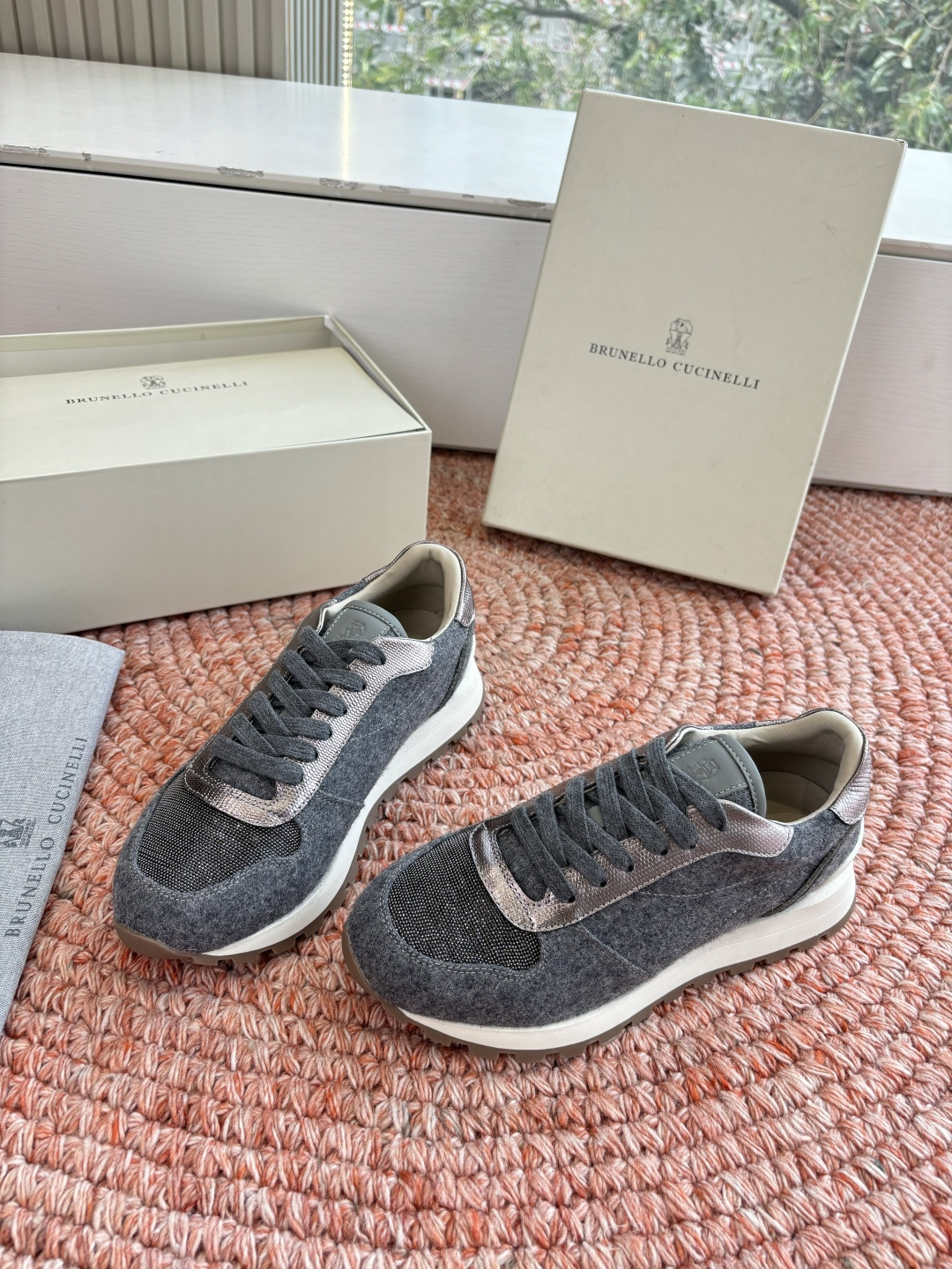 G909所见即所得bc代购级女鞋brunell* cucinell*运动板鞋麂皮新款真的一眼爱上德训鞋体闲鞋上脚超级舒服 G909所见即所得bc代购级女鞋brunell* cucinell*运动板鞋麂皮新款真的一眼爱上德训鞋体闲鞋上脚超级舒服