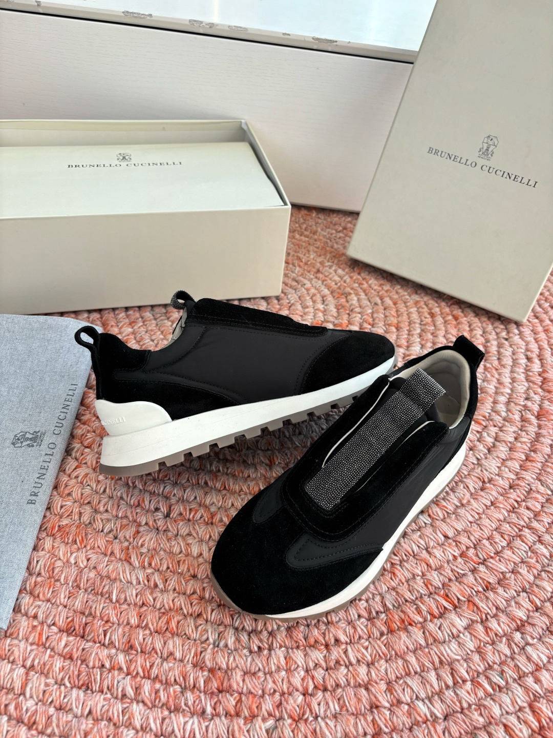 G909所见即所得bc代购级女鞋brunell* cucinell*运动板鞋麂皮新款真的一眼爱上德训鞋体闲鞋上脚超级舒服 G909所见即所得bc代购级女鞋brunell* cucinell*运动板鞋麂皮新款真的一眼爱上德训鞋体闲鞋上脚超级舒服