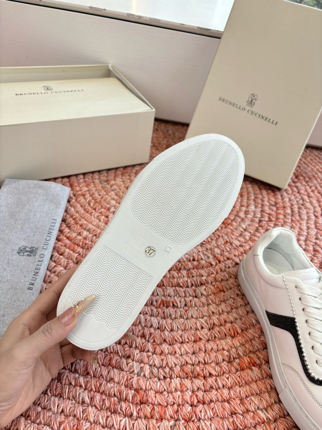G909所见即所得bc代购级女鞋brunell* cucinell*运动板鞋麂皮新款真的一眼爱上德训鞋体闲鞋上脚超级舒服 G909所见即所得bc代购级女鞋brunell* cucinell*运动板鞋麂皮新款真的一眼爱上德训鞋体闲鞋上脚超级舒服
