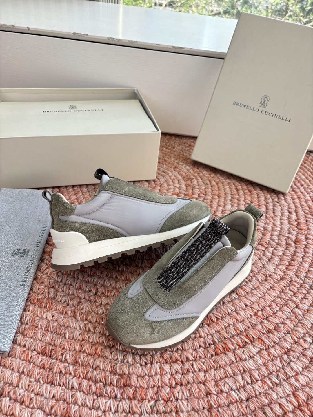 G909所见即所得bc代购级女鞋brunell* cucinell*运动板鞋麂皮新款真的一眼爱上德训鞋体闲鞋上脚超级舒服 G909所见即所得bc代购级女鞋brunell* cucinell*运动板鞋麂皮新款真的一眼爱上德训鞋体闲鞋上脚超级舒服