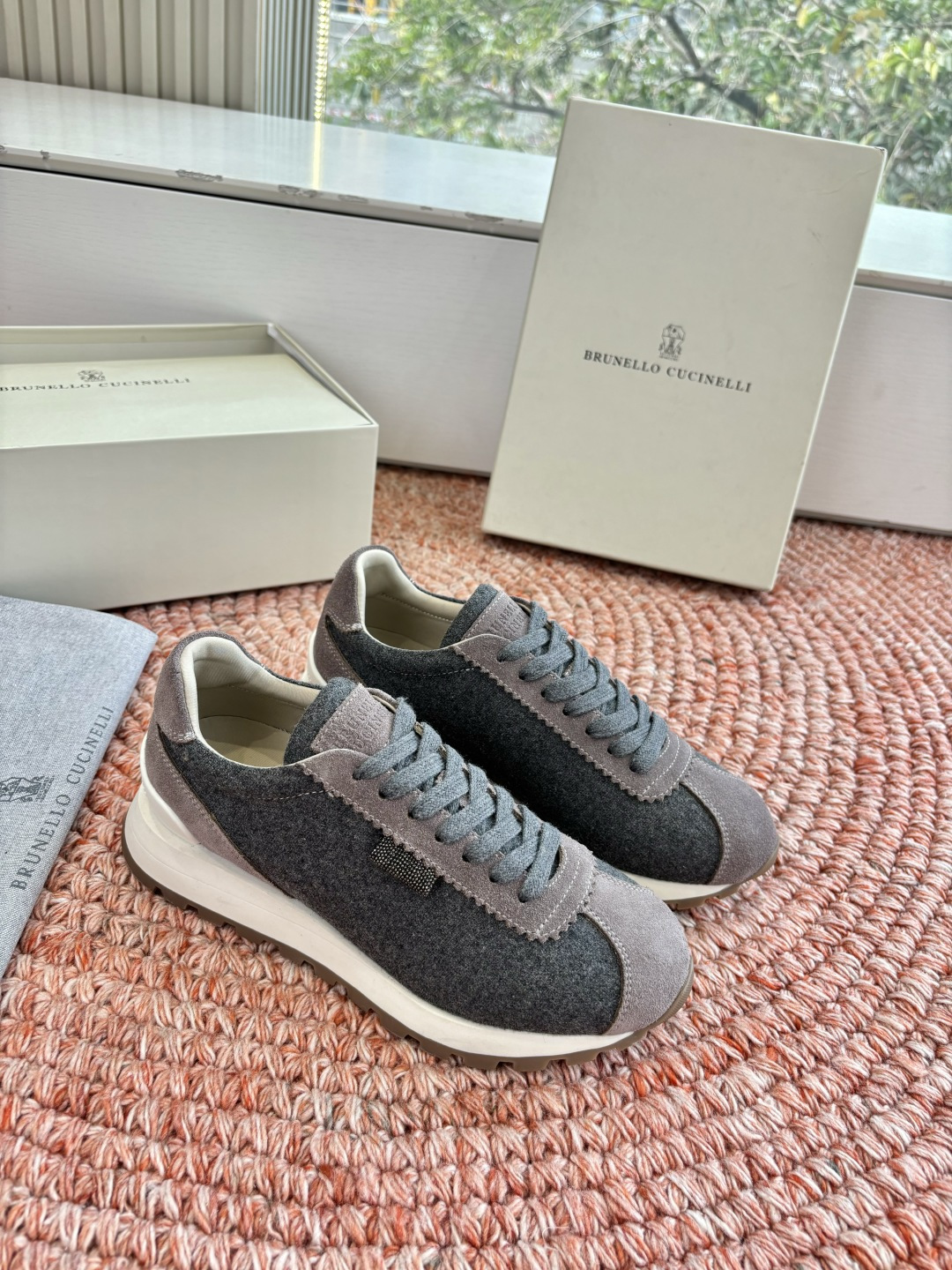 G909所见即所得bc代购级女鞋brunell* cucinell*运动板鞋麂皮新款真的一眼爱上德训鞋体闲鞋上脚超级舒服 G909所见即所得bc代购级女鞋brunell* cucinell*运动板鞋麂皮新款真的一眼爱上德训鞋体闲鞋上脚超级舒服