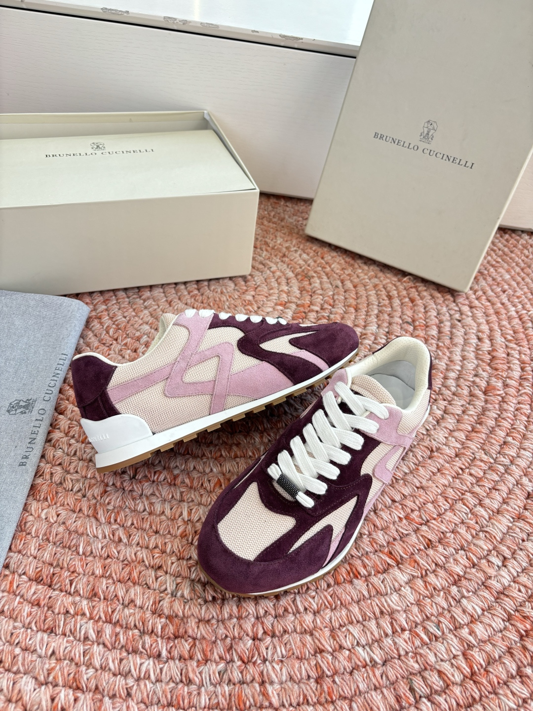 G909所见即所得bc代购级女鞋brunell* cucinell*运动板鞋麂皮新款真的一眼爱上德训鞋体闲鞋上脚超级舒服 G909所见即所得bc代购级女鞋brunell* cucinell*运动板鞋麂皮新款真的一眼爱上德训鞋体闲鞋上脚超级舒服