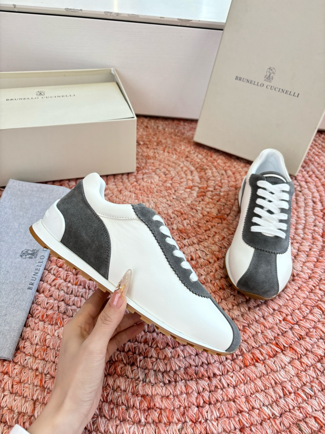 G909所见即所得bc代购级女鞋brunell* cucinell*运动板鞋麂皮新款真的一眼爱上德训鞋体闲鞋上脚超级舒服 G909所见即所得bc代购级女鞋brunell* cucinell*运动板鞋麂皮新款真的一眼爱上德训鞋体闲鞋上脚超级舒服