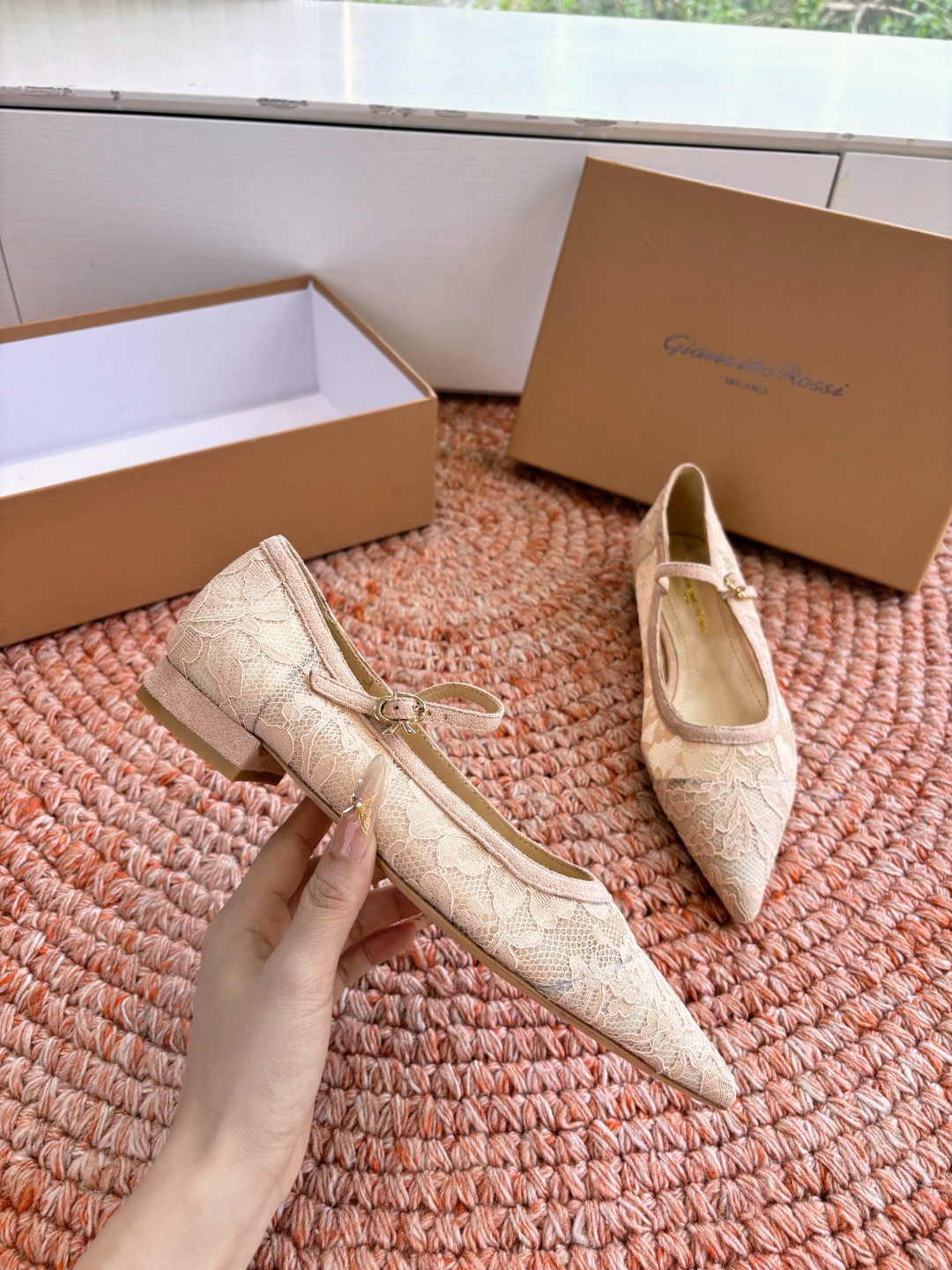 🌾G305😀GianvitoRossi吉安维托罗西 平底 系列经典粉色羊反绒皮&粉色小羊皮超级百搭的一款