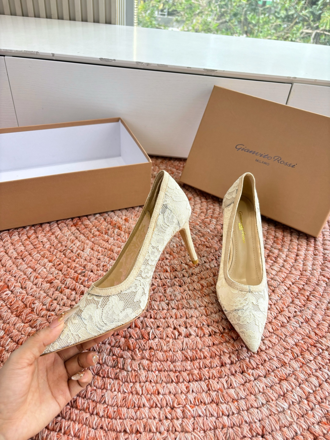 🌾G305😀GianvitoRossi吉安维托罗西 平底 系列经典粉色羊反绒皮&粉色小羊皮超级百搭的一款