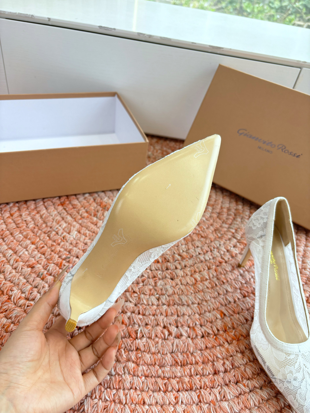 🌾G305😀GianvitoRossi吉安维托罗西 平底 系列经典粉色羊反绒皮&粉色小羊皮超级百搭的一款