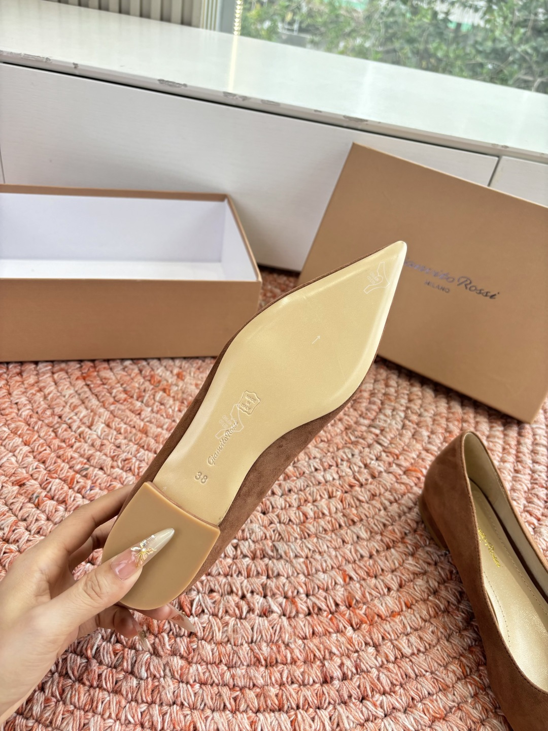 🌾G305😀GianvitoRossi吉安维托罗西 平底 系列经典粉色羊反绒皮&粉色小羊皮超级百搭的一款