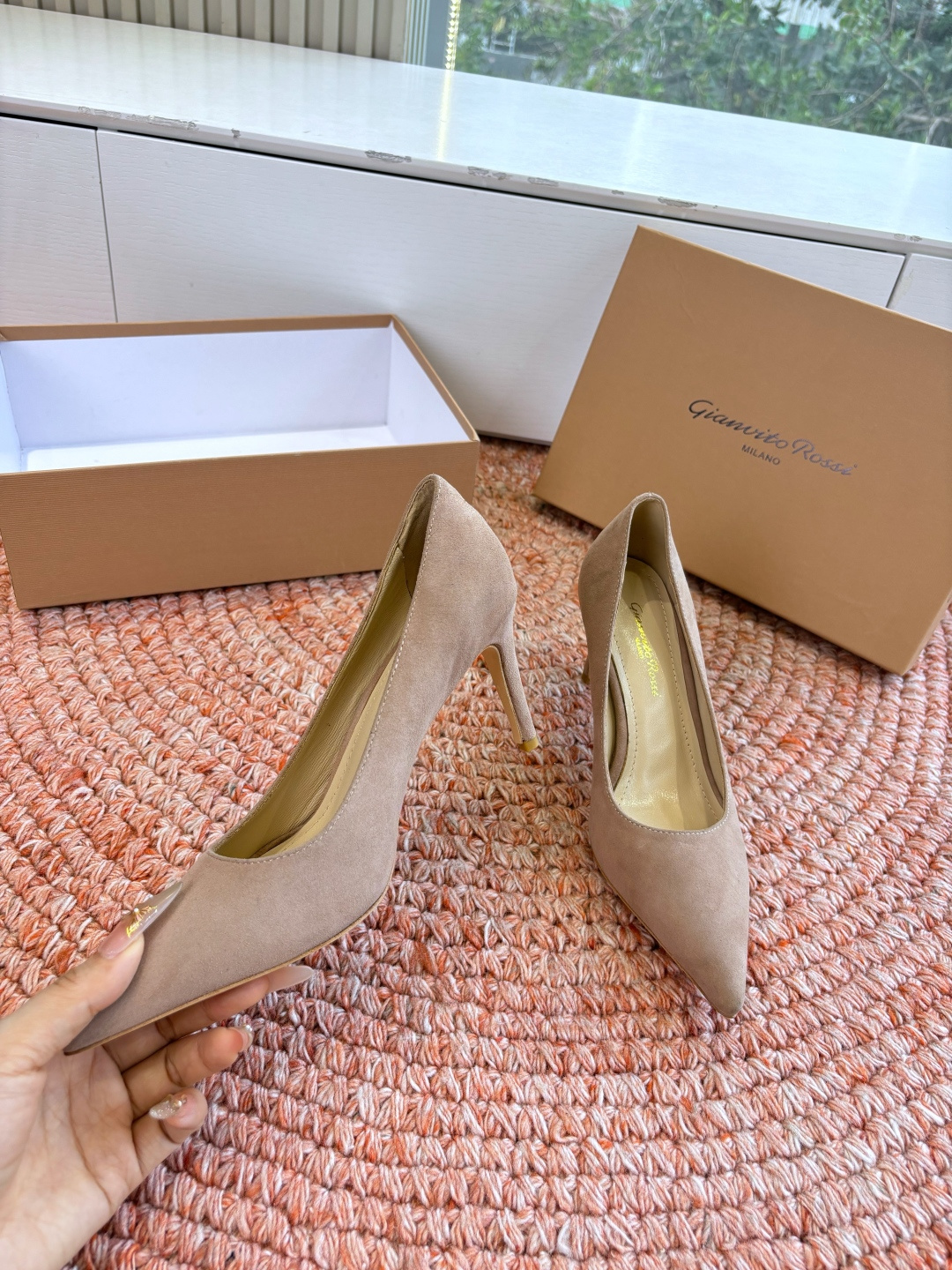 🌾G305😀GianvitoRossi吉安维托罗西 平底 系列经典粉色羊反绒皮&粉色小羊皮超级百搭的一款