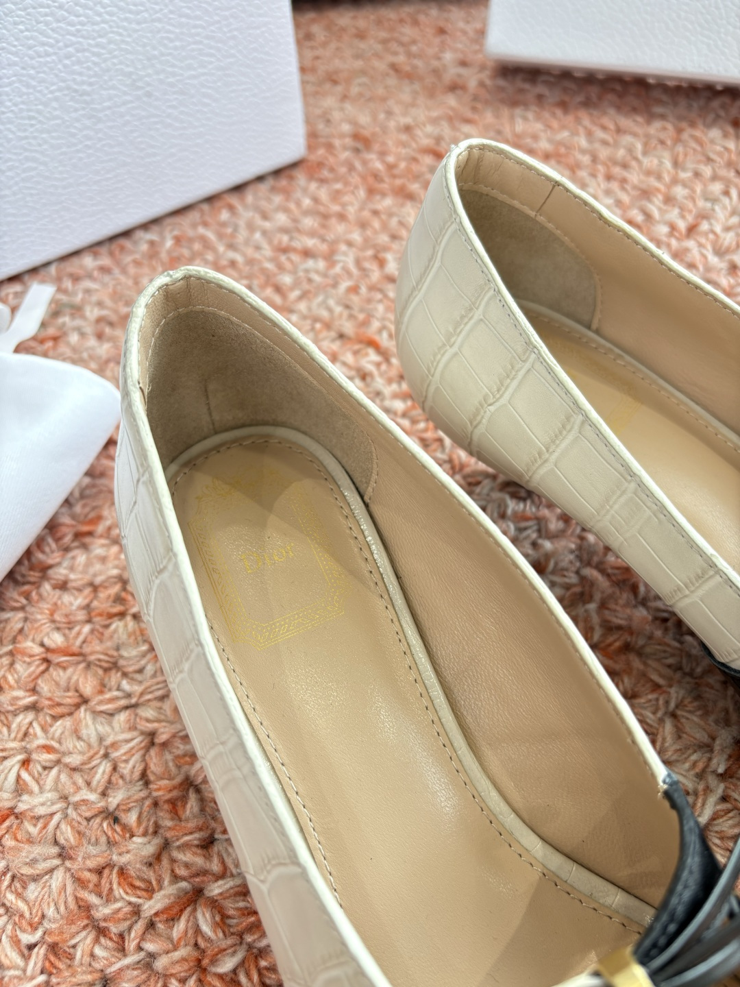 🌾G042所见即所得Dior迪奥2026春夏新款高跟单鞋鞋头CD扣装饰彰显品牌标志⚡满满的女人味，又优雅