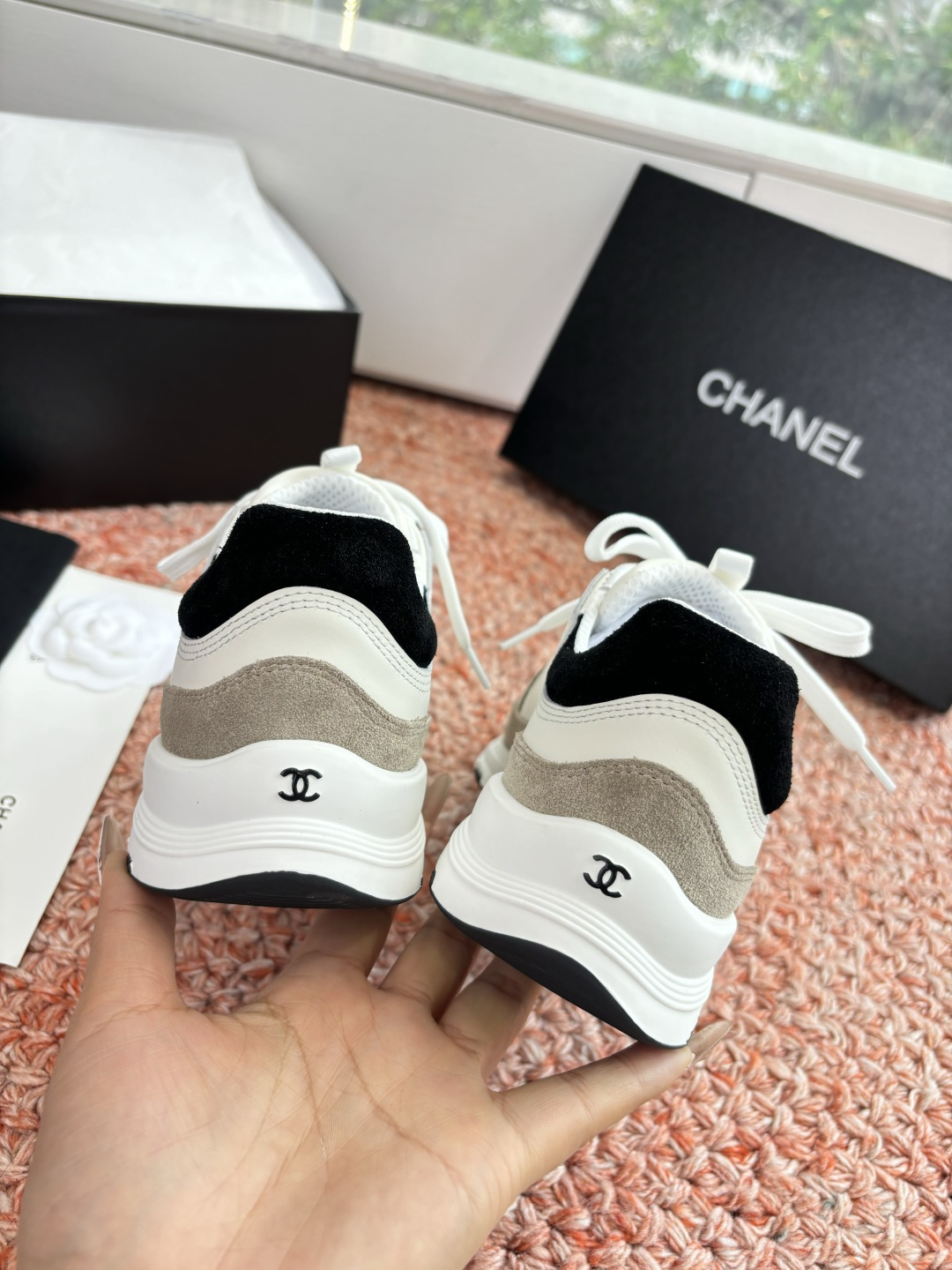 G059😀所见即所得CHANEL/香奈儿新款小香风麂皮圆头熊猫菱格厚底运动鞋时尚增高鞋休闲鞋 面料：进口磨砂牛皮 内里：