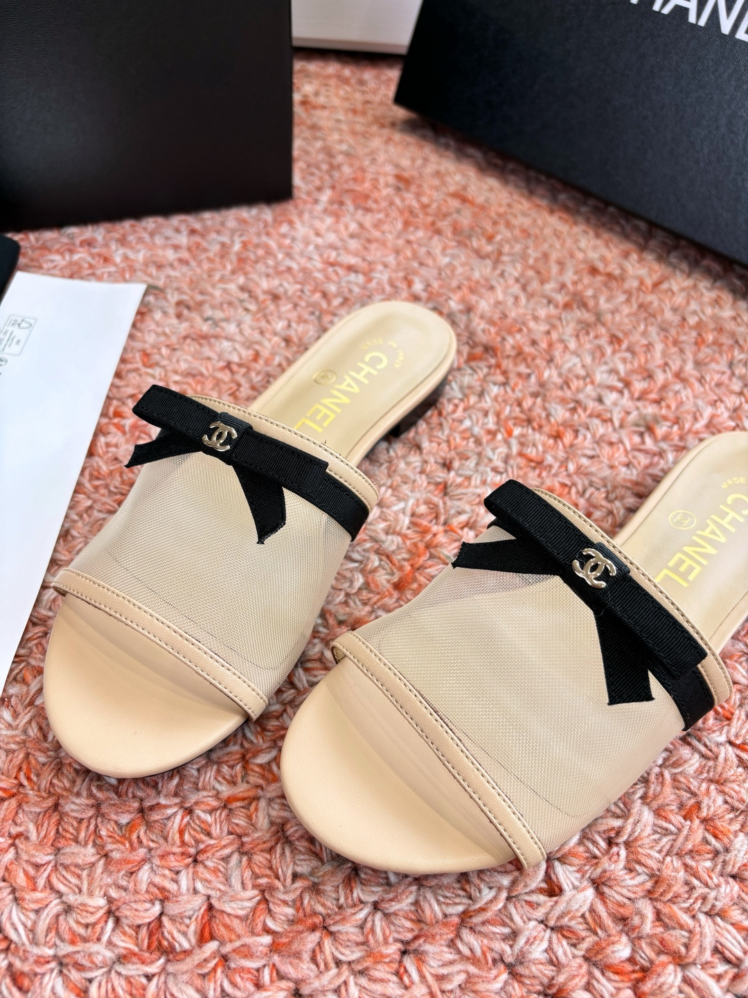 P厂价310🌾G299所见即所得CHANE*｜小香26C新品网纱双C蝴蝶结拖鞋当小香经典符号邂逅26C夏