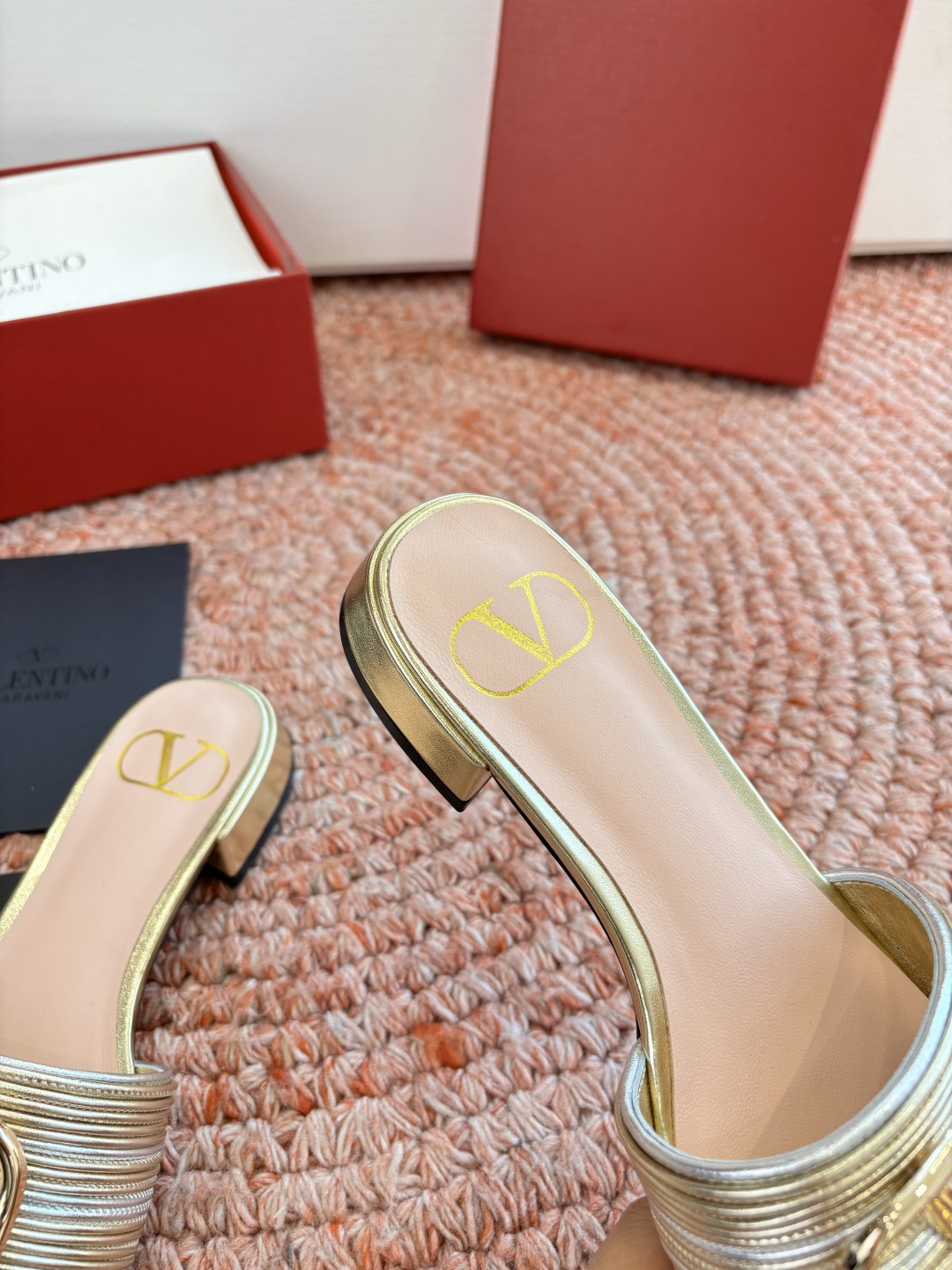 🌾G678所见即所得代购级别顶级版本 GUCCI古驰女士厚底拖鞋包头穆勒鞋拖鞋火爆全网100周年秀场大爆