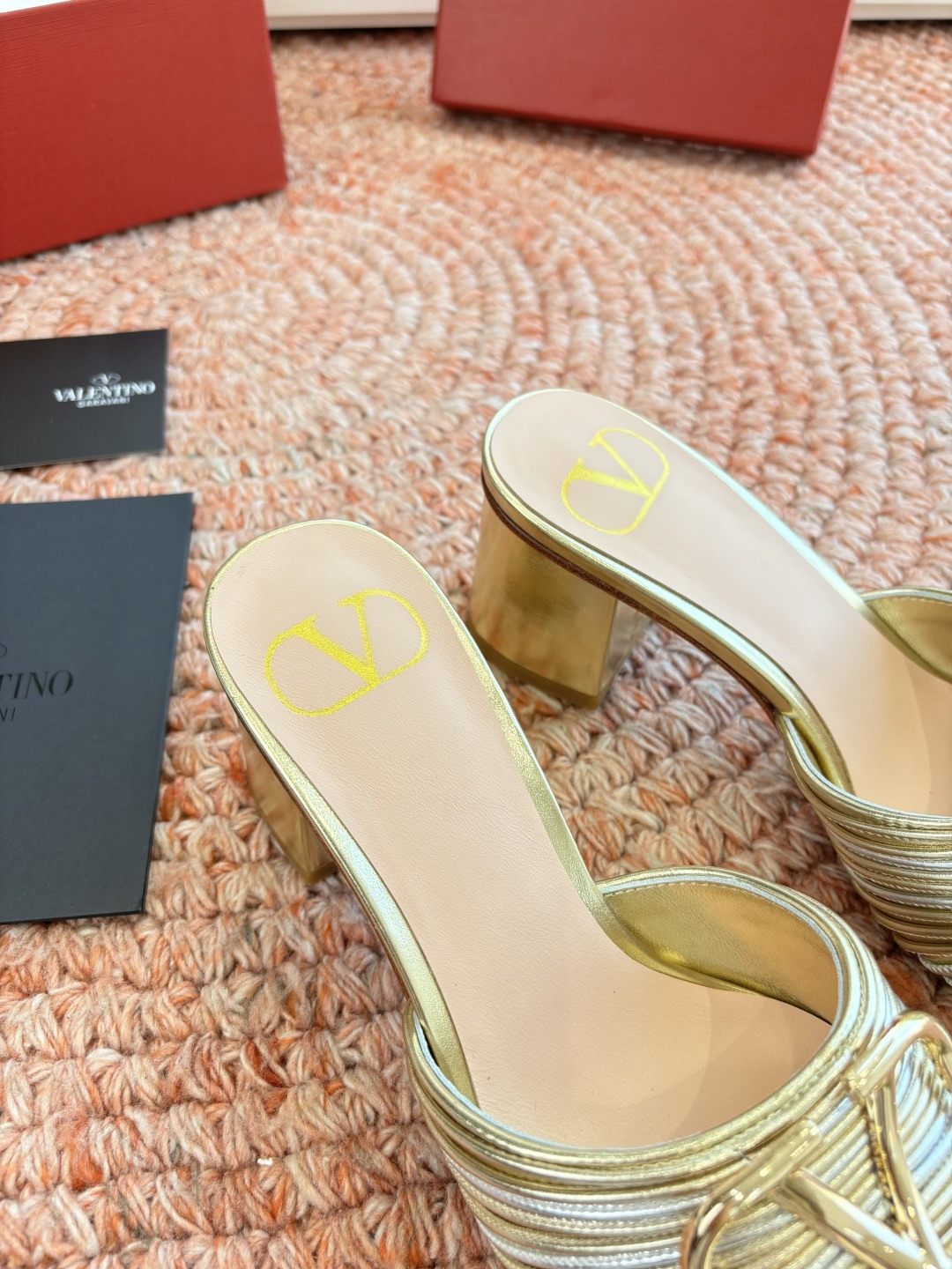 🌾G678所见即所得代购级别顶级版本 GUCCI古驰女士厚底拖鞋包头穆勒鞋拖鞋火爆全网100周年秀场大爆