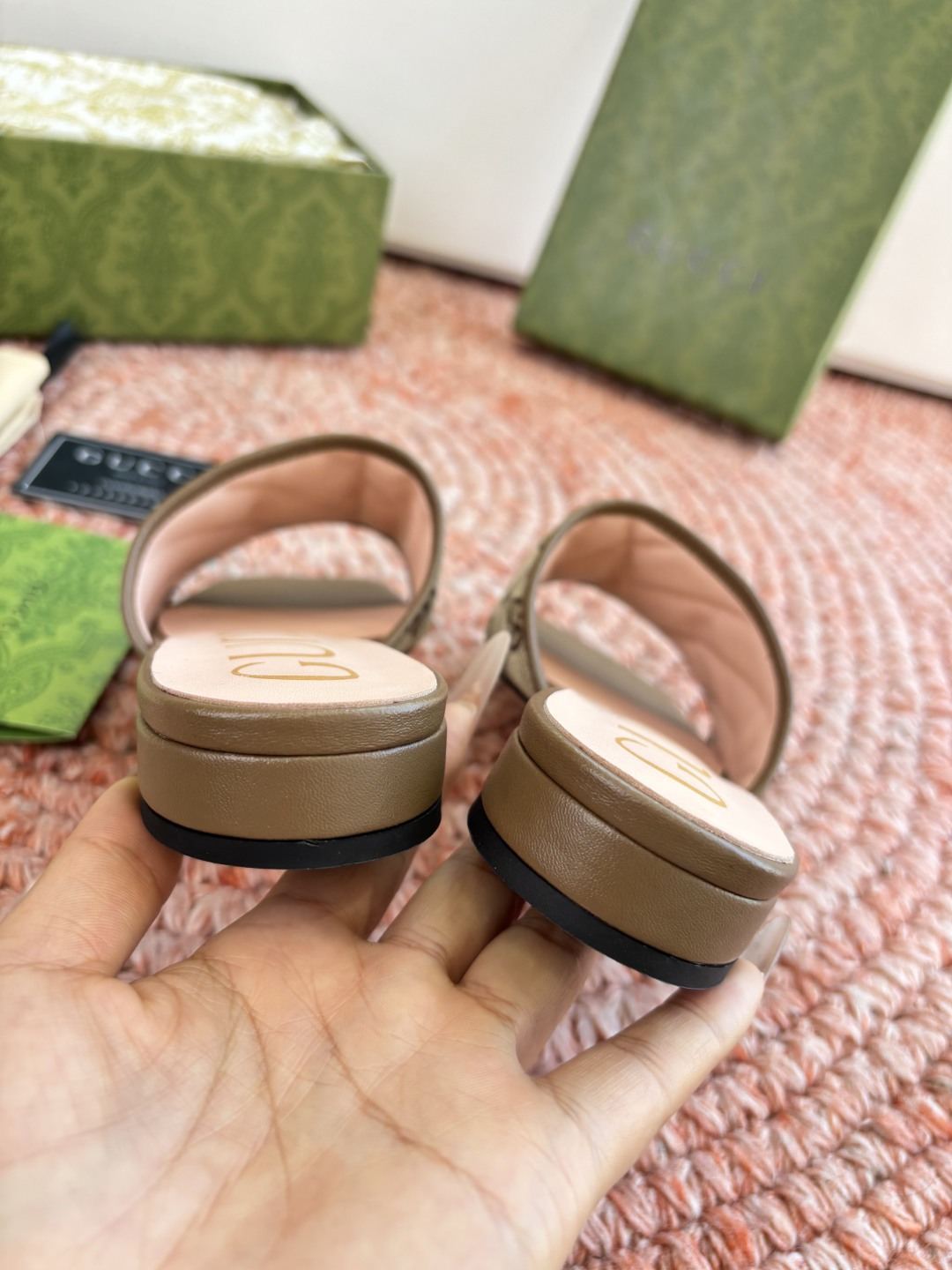 🌾G678所见即所得代购级别顶级版本 GUCCI古驰女士厚底拖鞋包头穆勒鞋拖鞋火爆全网100周年秀场大爆