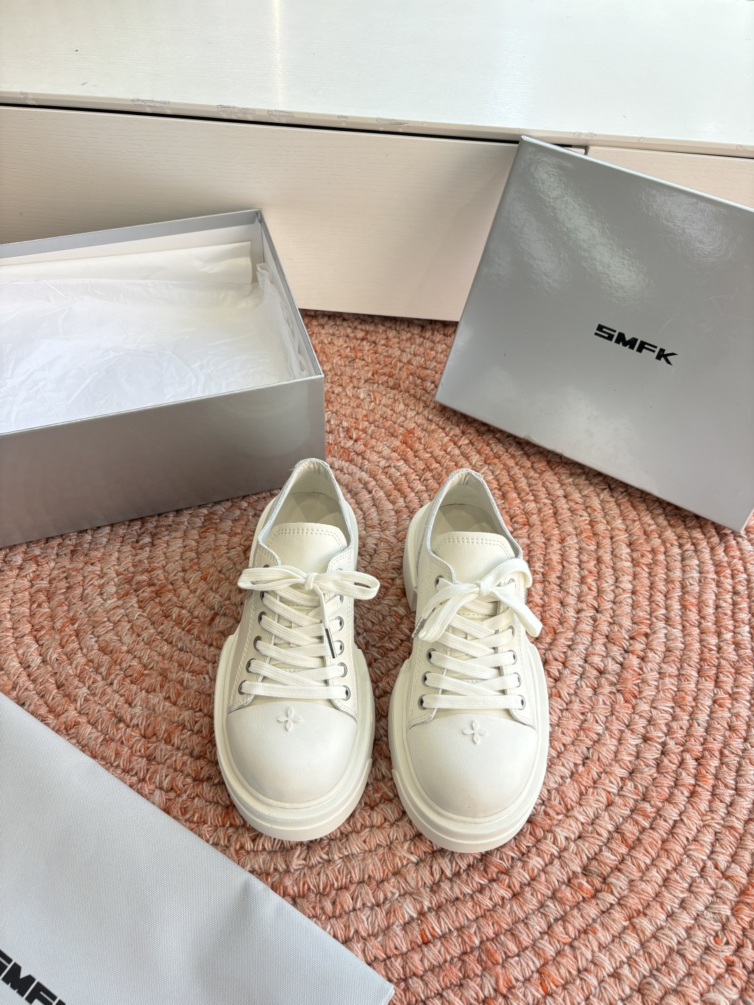 🌾所见即所得G029顶级版SMFK十字2026早春新款厚底运动鞋👟专柜断货王，一眼心动💓质感拉满，上脚无