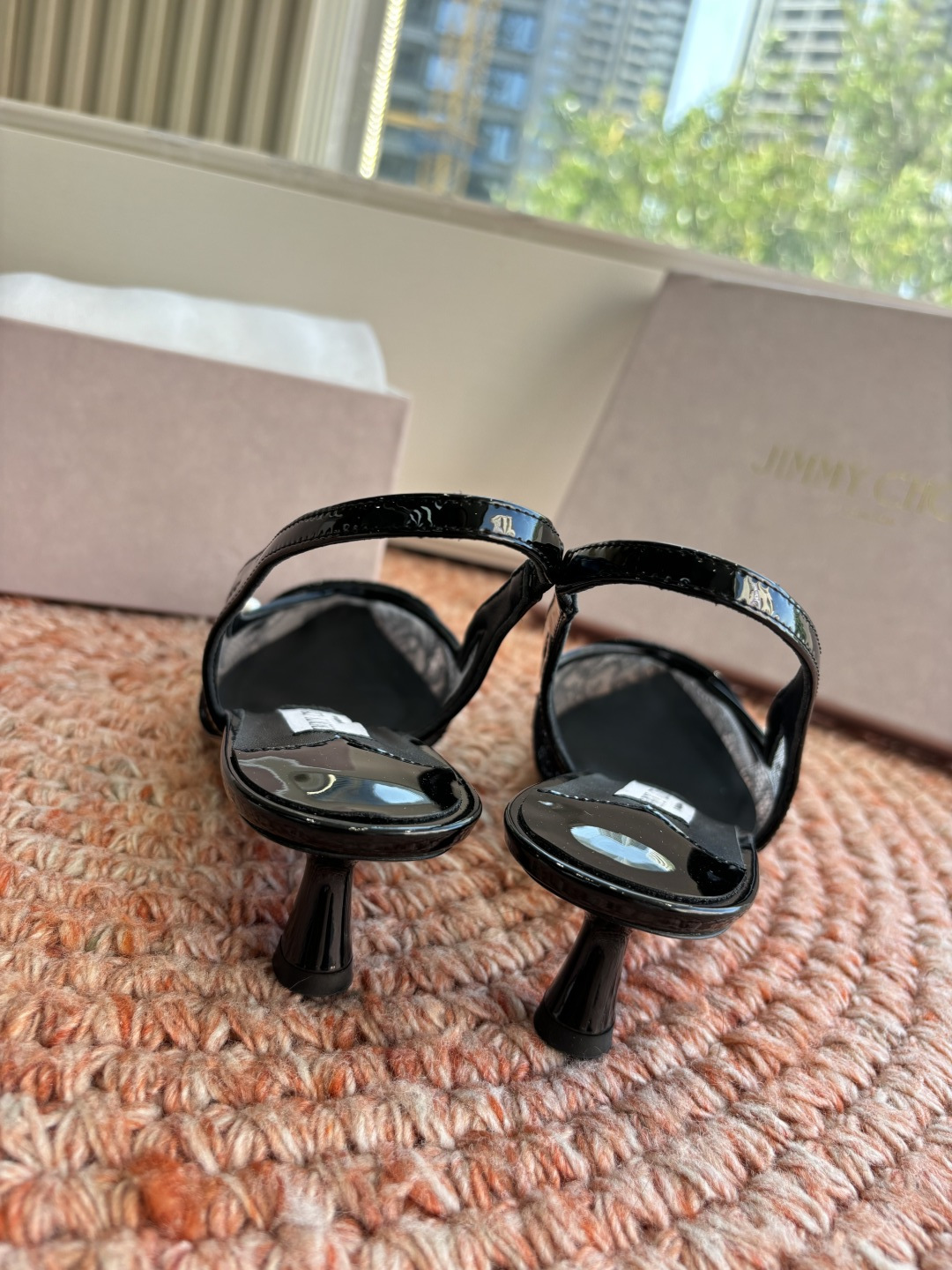 🌾G887所见即所得JimmyCho*吉米周早春爆品 顶版 尖头中空蕾丝高跟鞋 这也太仙了叭，像艺术品一