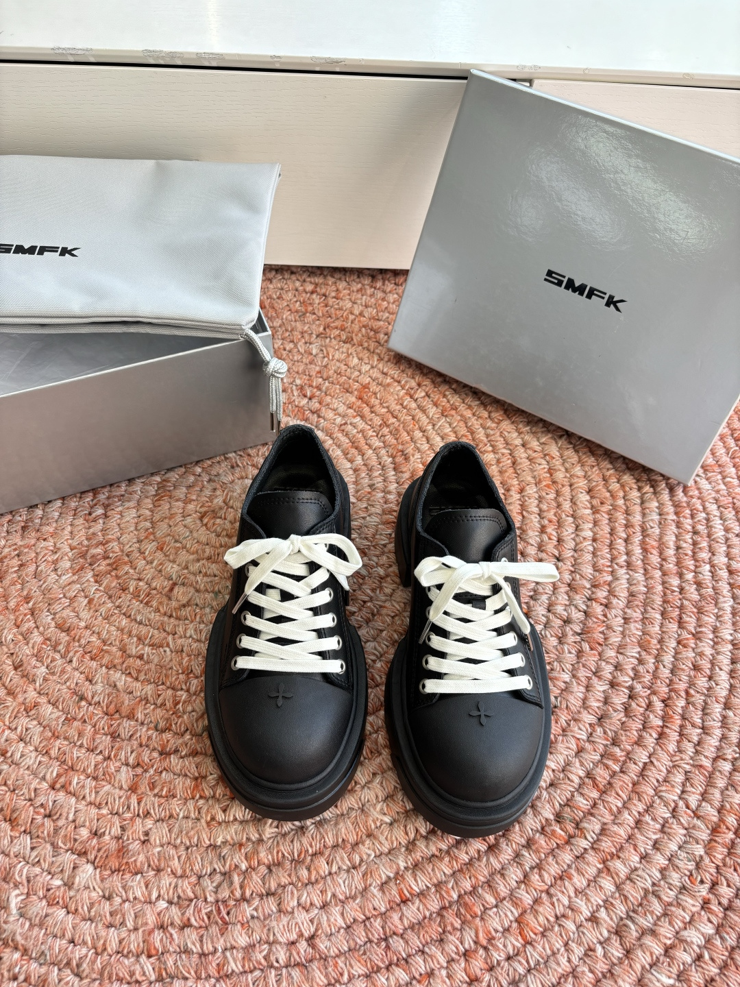 🌾所见即所得G029顶级版SMFK十字2026早春新款厚底运动鞋👟专柜断货王，一眼心动💓质感拉满，上脚无