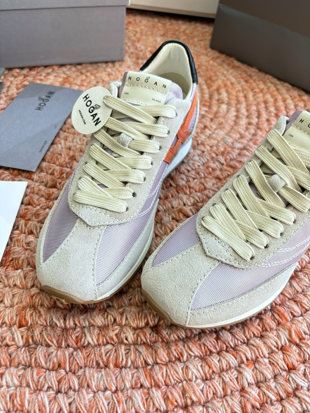 🌾G398HOGAN霍根鞋子德训鞋26新配色这可让我怎么选呀？看迷糊了吧这波hog都很好看最喜欢还是脚感
