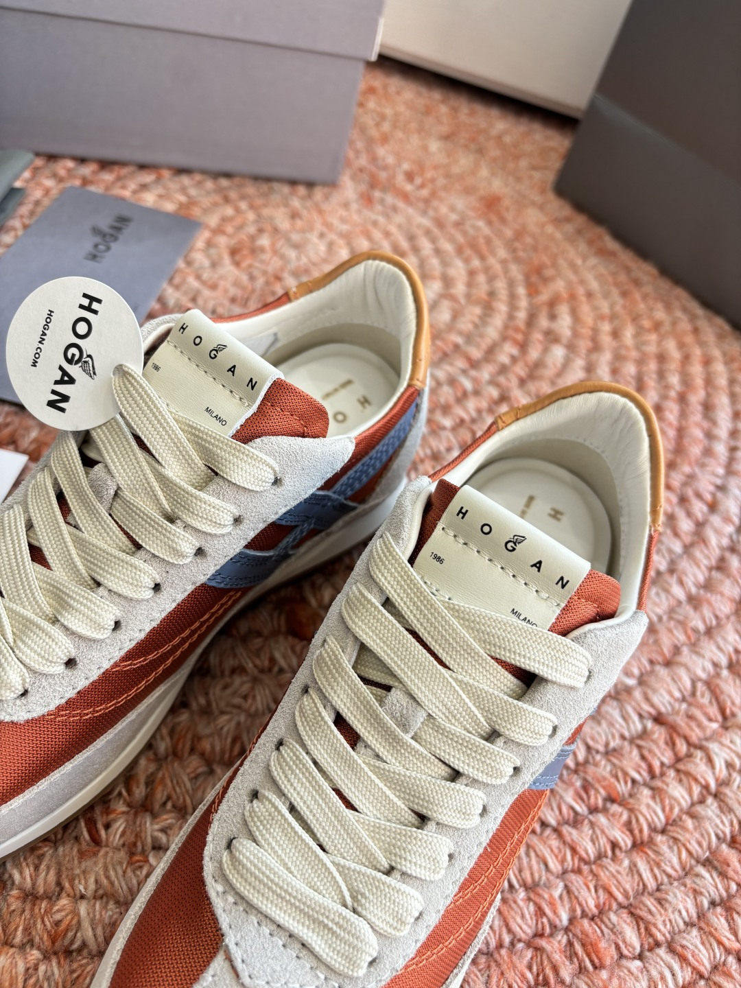 🌾G398HOGAN霍根鞋子德训鞋26新配色这可让我怎么选呀？看迷糊了吧这波hog都很好看最喜欢还是脚感