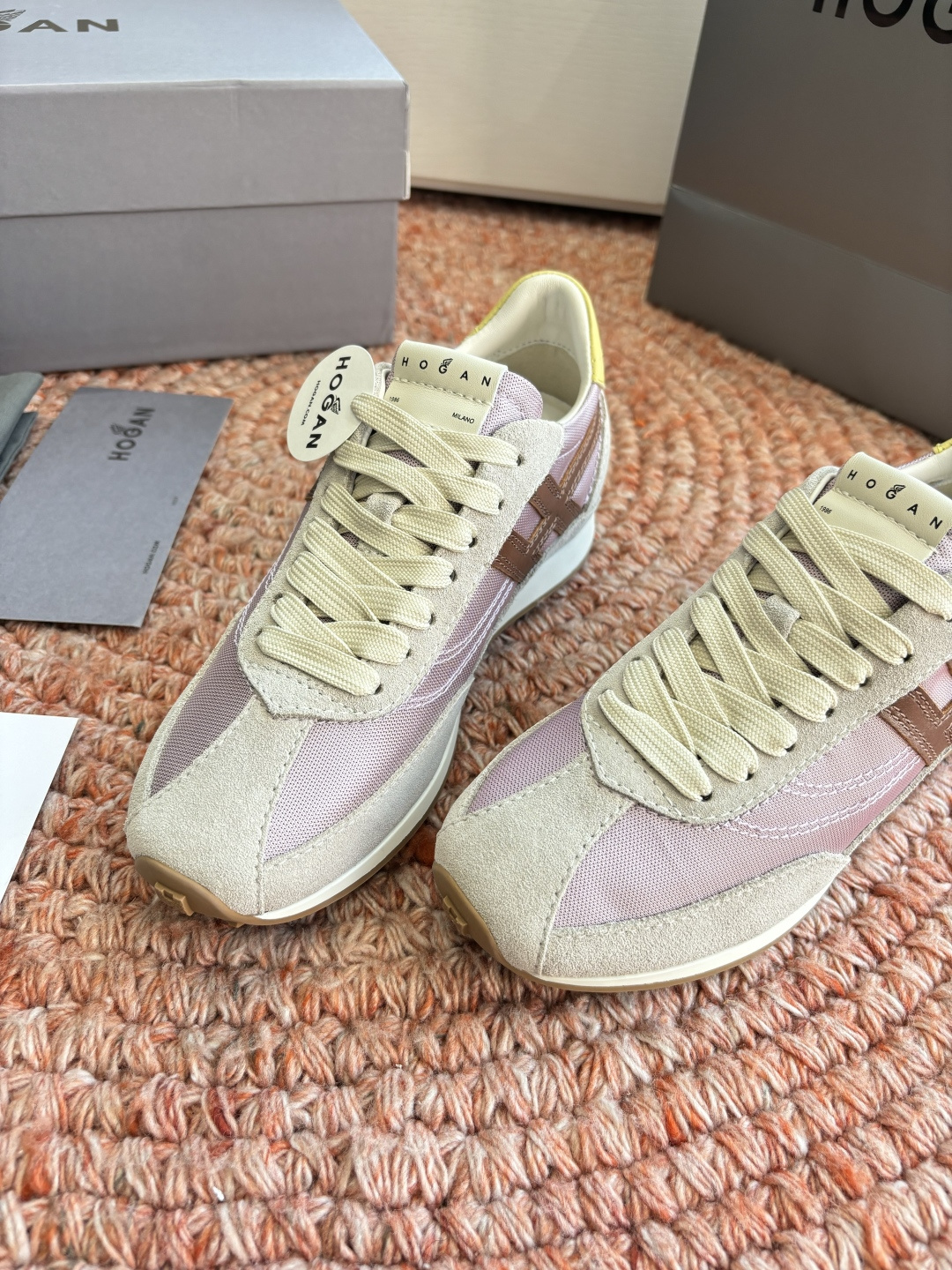 🌾G398HOGAN霍根鞋子德训鞋26新配色这可让我怎么选呀？看迷糊了吧这波hog都很好看最喜欢还是脚感