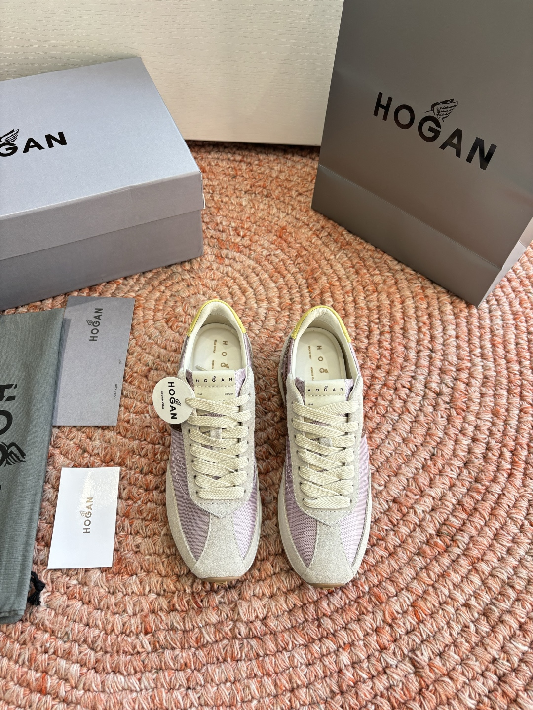 🌾G398HOGAN霍根鞋子德训鞋26新配色这可让我怎么选呀？看迷糊了吧这波hog都很好看最喜欢还是脚感