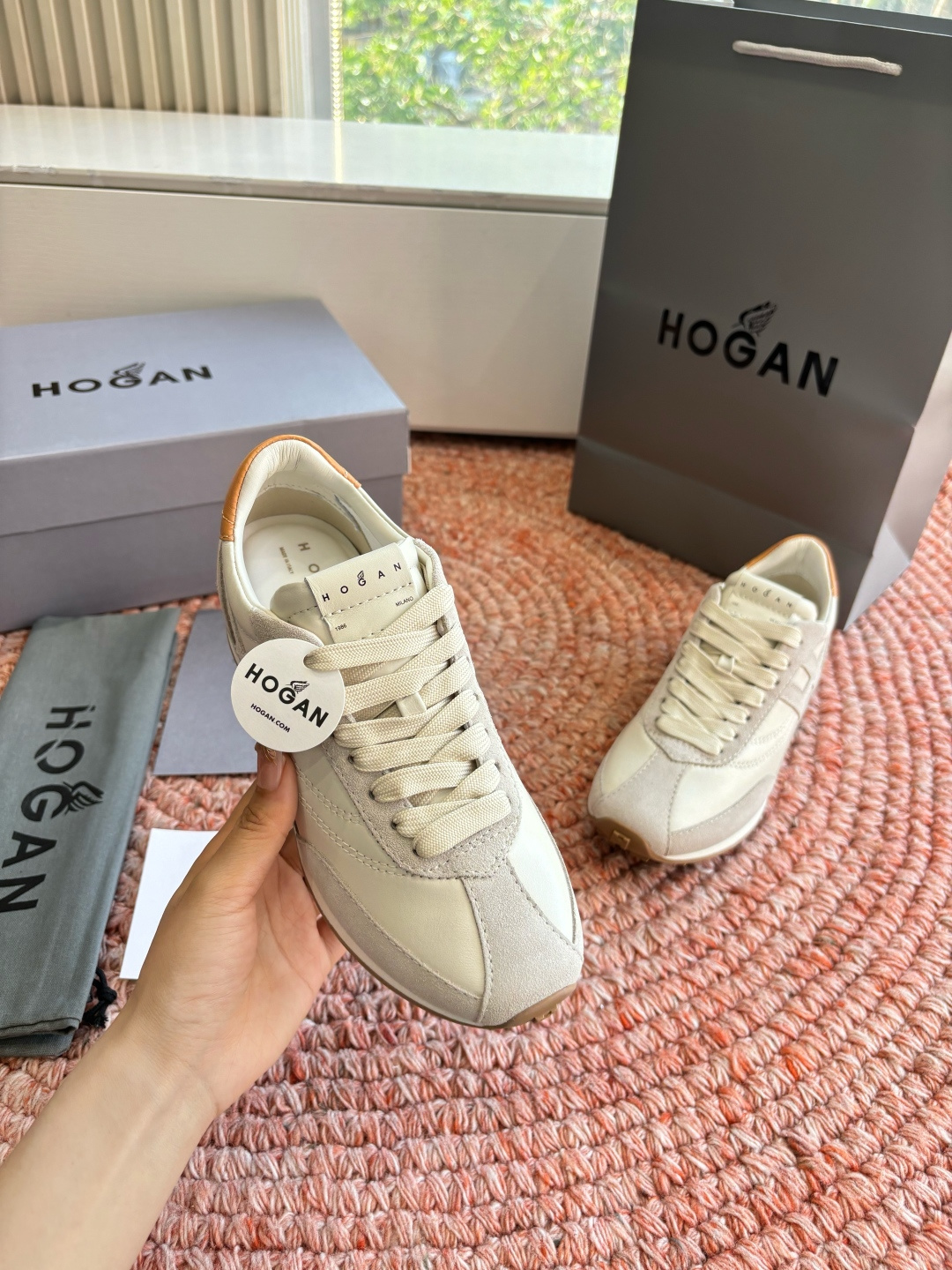 🌾G398HOGAN霍根鞋子德训鞋26新配色这可让我怎么选呀？看迷糊了吧这波hog都很好看最喜欢还是脚感