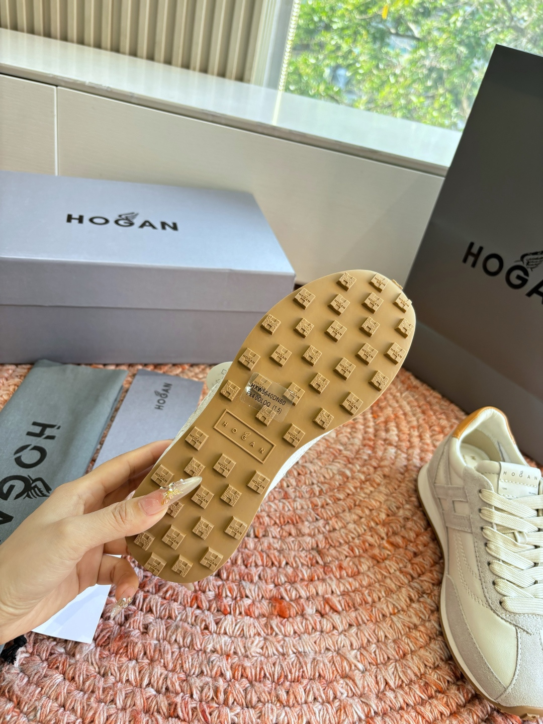 🌾G398HOGAN霍根鞋子德训鞋26新配色这可让我怎么选呀？看迷糊了吧这波hog都很好看最喜欢还是脚感