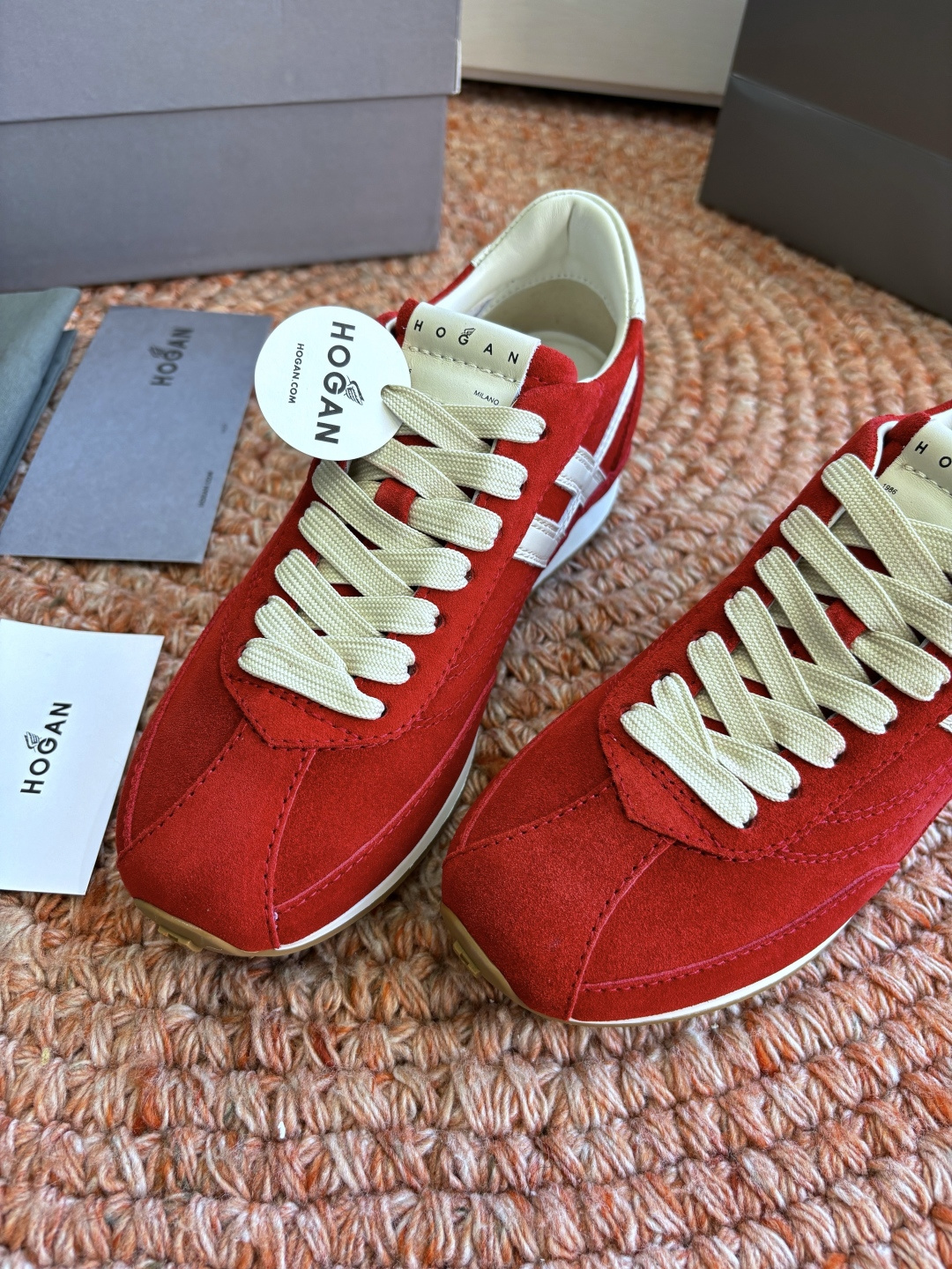 🌾G398HOGAN霍根鞋子德训鞋26新配色这可让我怎么选呀？看迷糊了吧这波hog都很好看最喜欢还是脚感