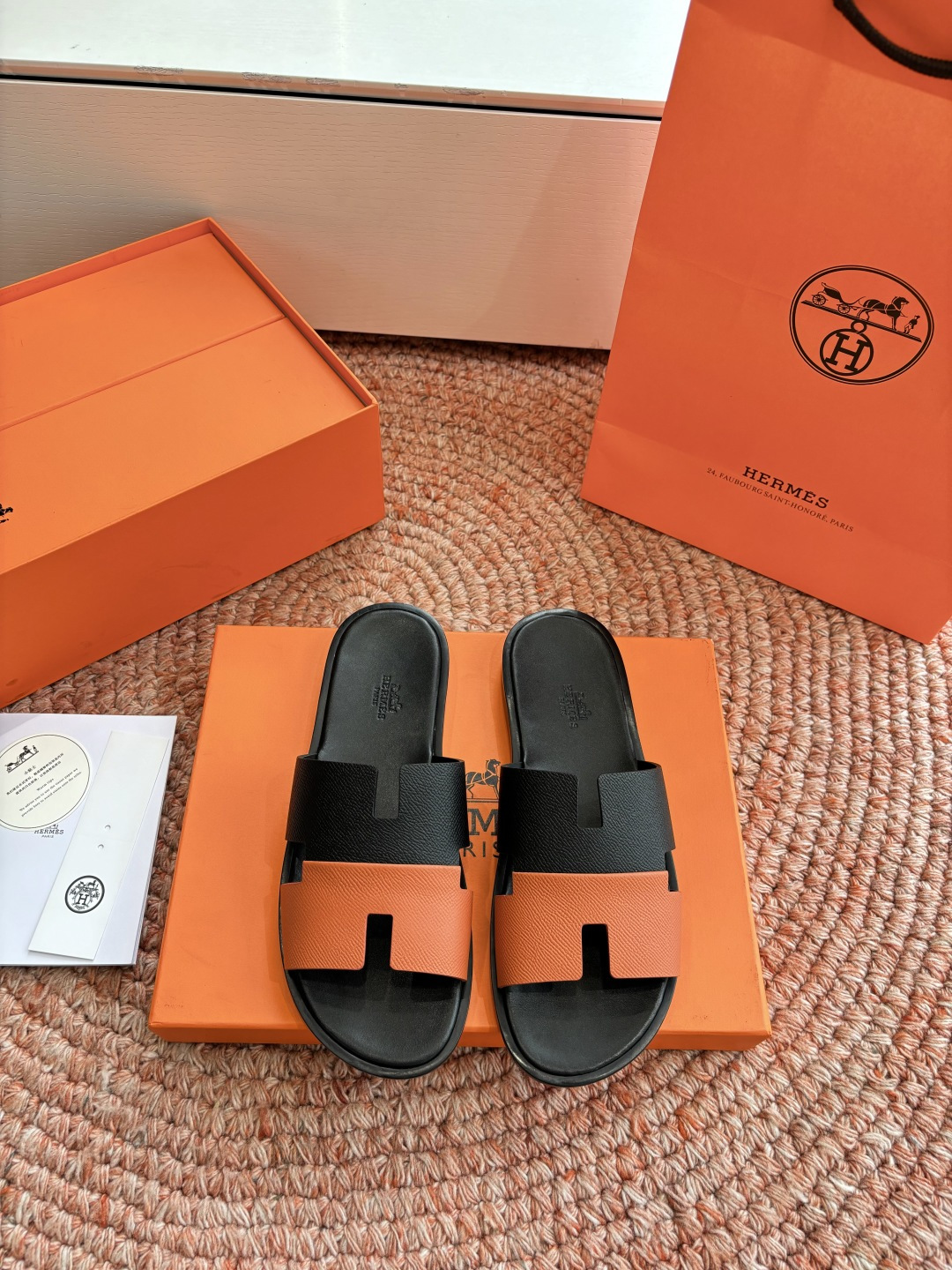 🌾G052所见即所得顶版2026春夏新款HERMES爱马仕专柜新款最近火到不行的情侣款H二舅鞋猪鼻子凉鞋