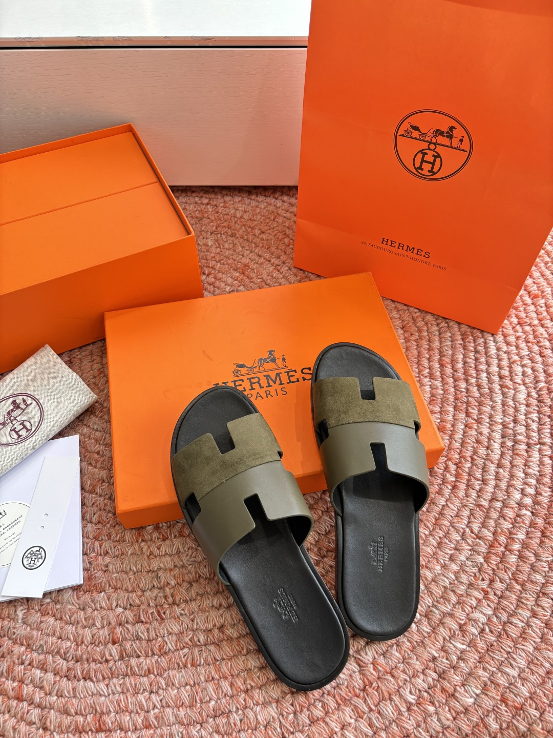 🌾G052所见即所得顶版2026春夏新款HERMES爱马仕专柜新款最近火到不行的情侣款H二舅鞋猪鼻子凉鞋