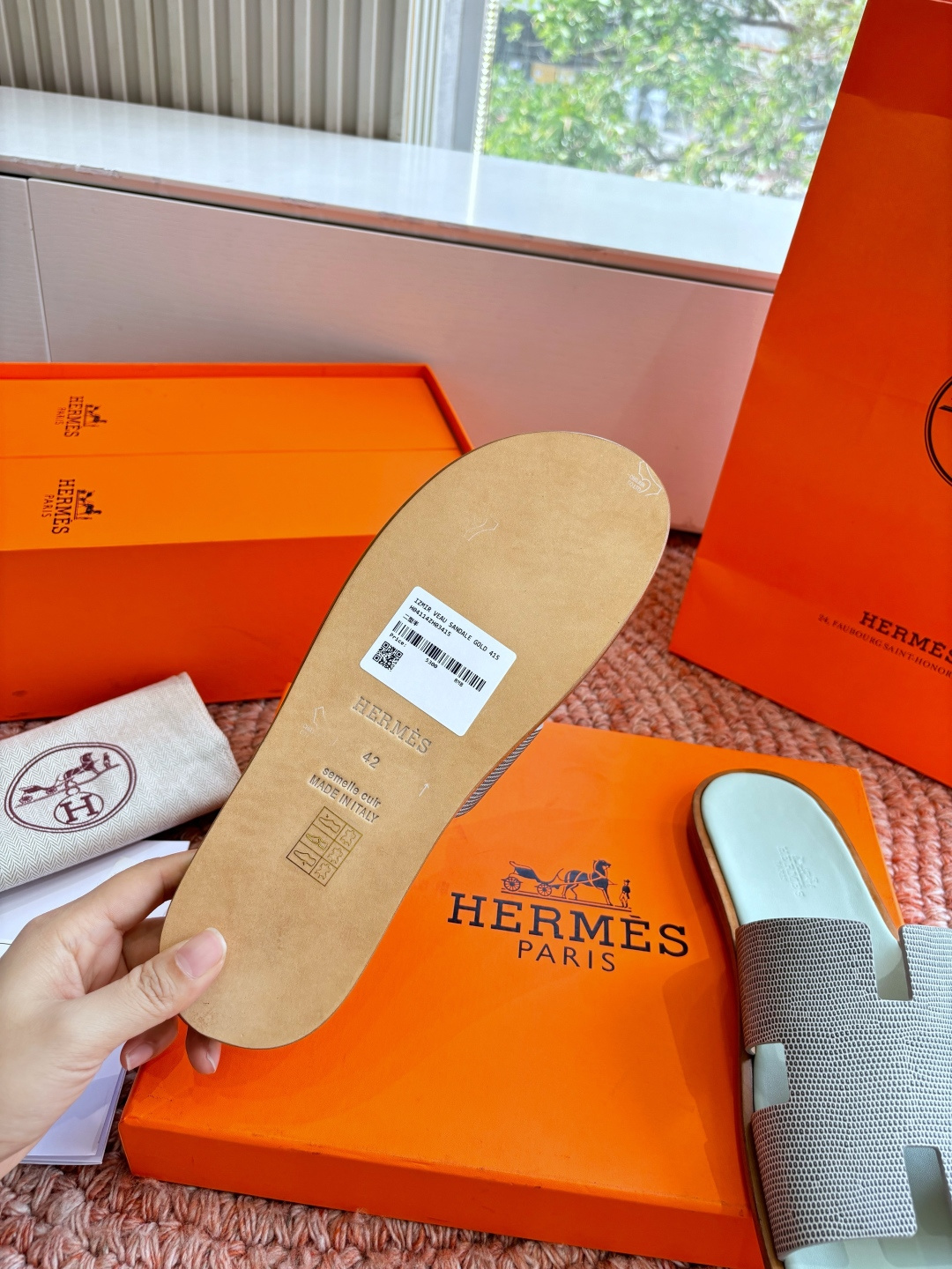 🌾G052所见即所得顶版2026春夏新款HERMES爱马仕专柜新款最近火到不行的情侣款H二舅鞋猪鼻子凉鞋