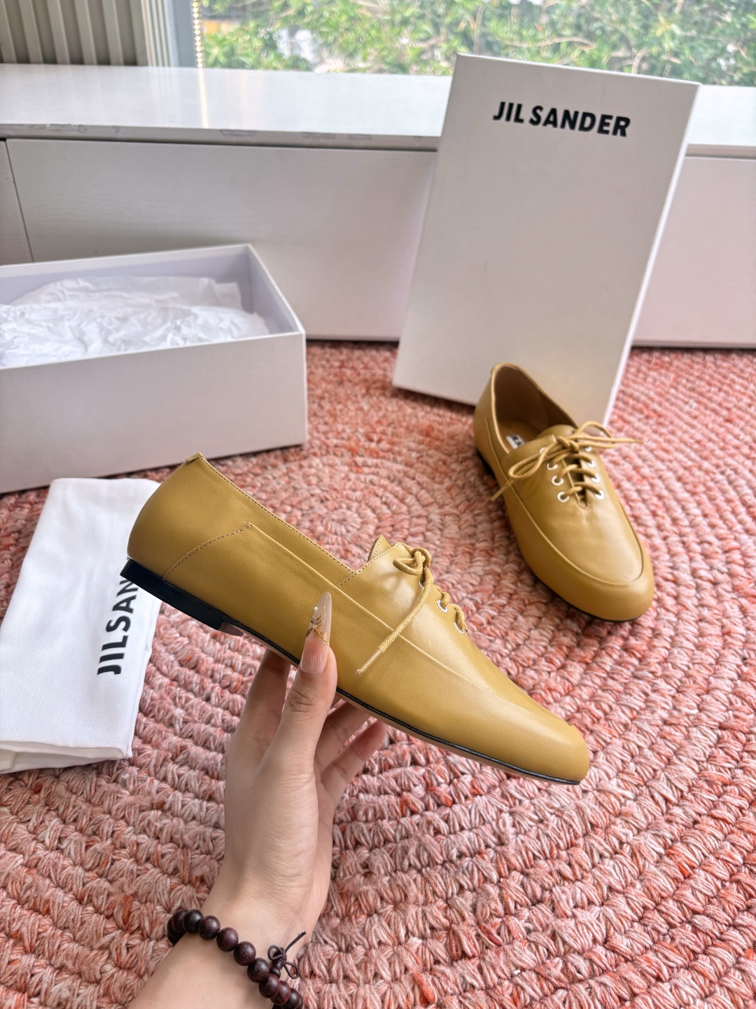 🌾G213所见即所得Jil Sande*26ss春夏新款玛丽珍乐福鞋平底鞋穿孔设计与柔软鞋面搭配，上脚轻