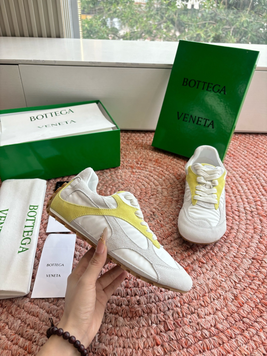 🌾G741火爆款 Bottega Veneta(BV葆蝶家)OrbitFlash系列复古运动鞋设计风格: