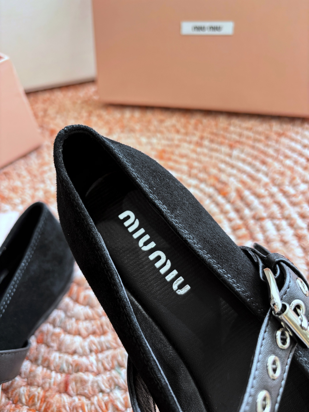 🌾G027代购级Miu Miu 缪缪玛丽珍单鞋女士蝴蝶结装饰缎面芭蕾舞独家高版 Miu Miu新款平底芭