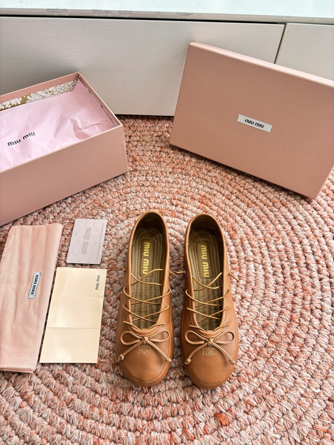 🌾G0286代购级Miu Miu 缪缪玛丽珍单鞋女士蝴蝶结装饰缎面芭蕾舞独家高版 Miu Miu新款平底