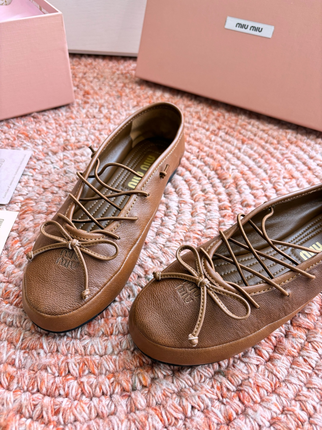 🌾G0286代购级Miu Miu 缪缪玛丽珍单鞋女士蝴蝶结装饰缎面芭蕾舞独家高版 Miu Miu新款平底