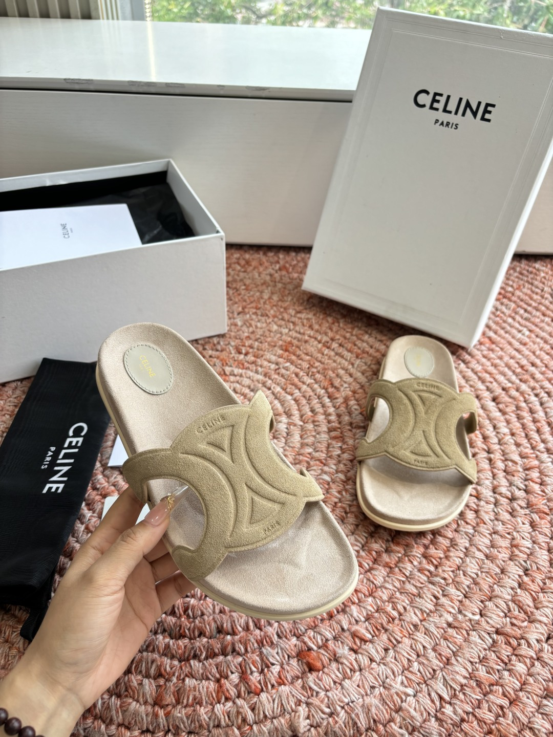 🌾G067😃所见即所得代购级别老钱风CELINE思琳赛琳CELINE RUNNER 有CELINE标志侧