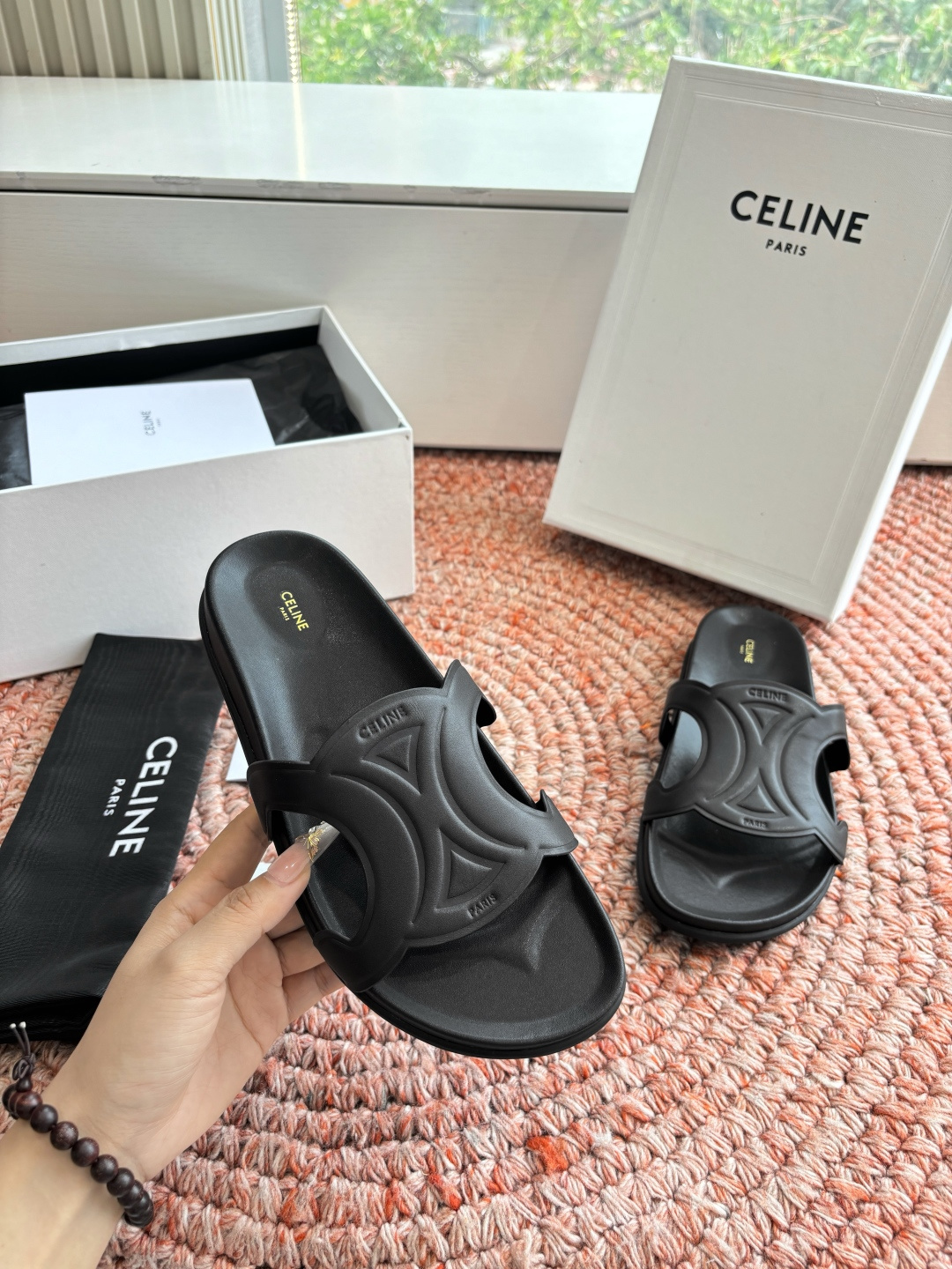 🌾G067😃所见即所得代购级别老钱风CELINE思琳赛琳CELINE RUNNER 有CELINE标志侧