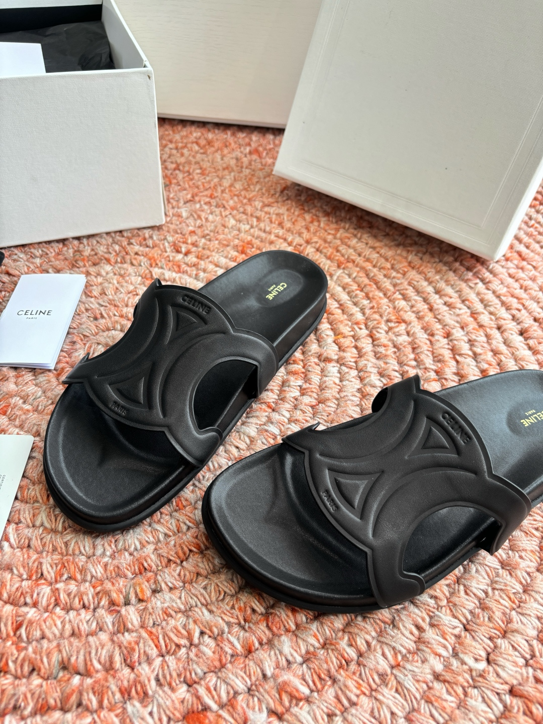 🌾G067😃所见即所得代购级别老钱风CELINE思琳赛琳CELINE RUNNER 有CELINE标志侧