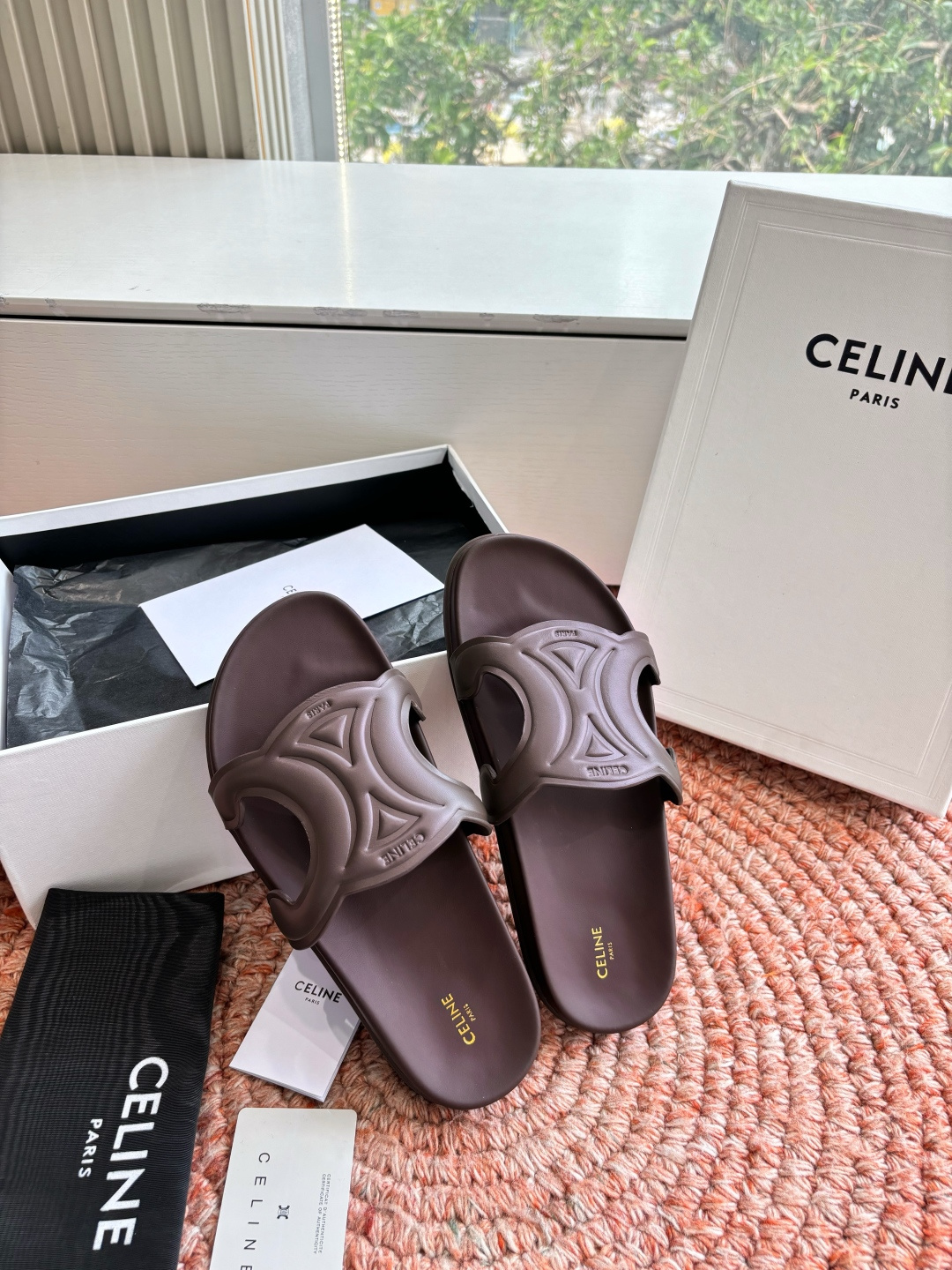 🌾G067😃所见即所得代购级别老钱风CELINE思琳赛琳CELINE RUNNER 有CELINE标志侧