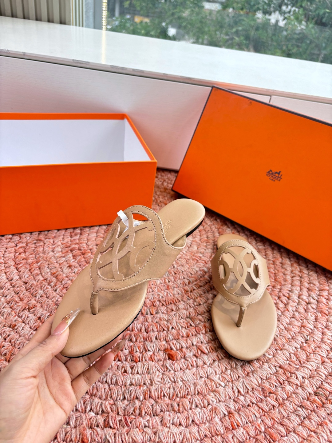 🌾G203高端品质H家 2026春夏新款 HERMES爱马仕H猪鼻子拖鞋一字平底真皮外穿凉鞋女扣平底金属