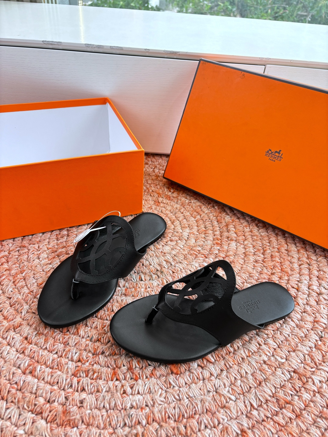 🌾G203高端品质H家 2026春夏新款 HERMES爱马仕H猪鼻子拖鞋一字平底真皮外穿凉鞋女扣平底金属