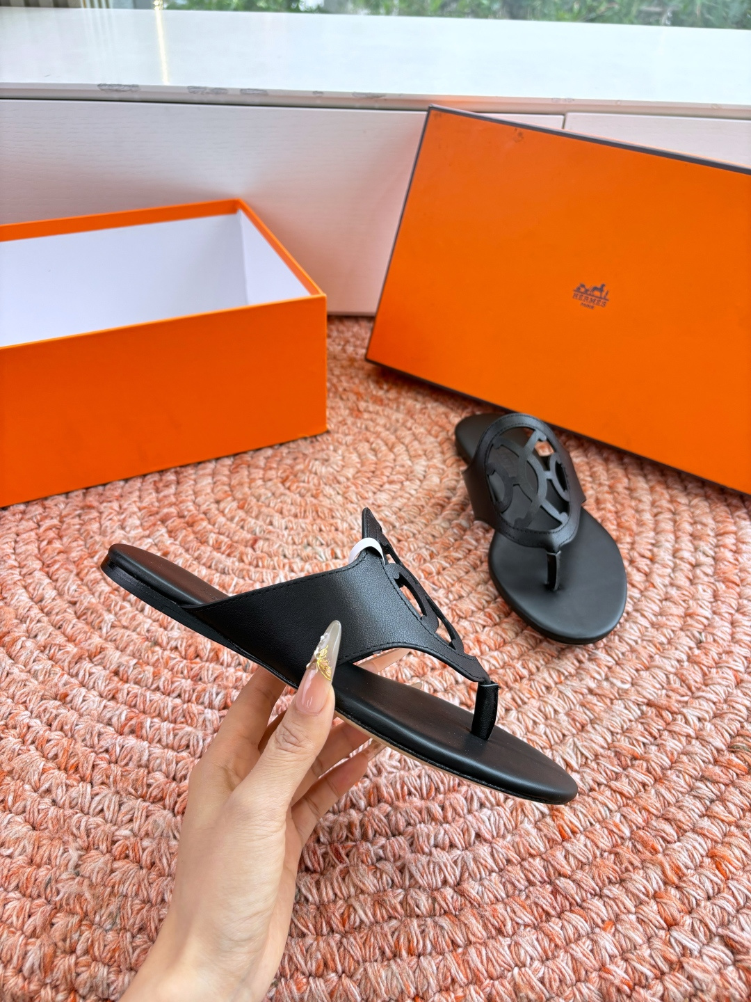 🌾G203高端品质H家 2026春夏新款 HERMES爱马仕H猪鼻子拖鞋一字平底真皮外穿凉鞋女扣平底金属